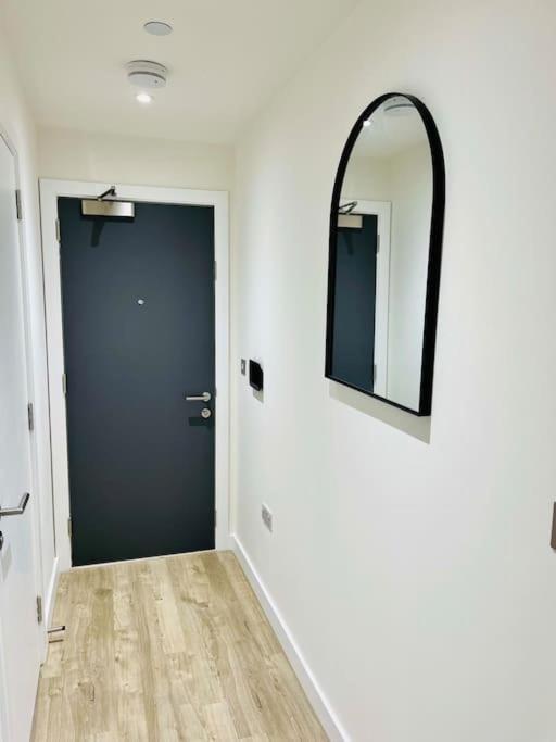 Modern One Bedroom Apartment Near Old Trafford Stadium Manchester Luaran gambar